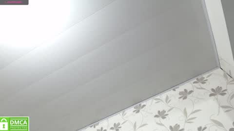 Snapshot of _emma_diamond_ chatting on February 2025 12:51:01 AM Emma online show from February 2025 12:51:01 AM