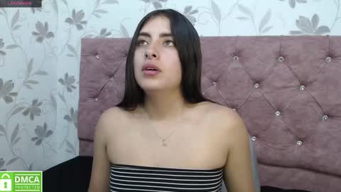 Snapshot of _emma_diamond_ chatting on February 2025 06:31:01 PM Emma online show from February 2025 06:31:01 PM