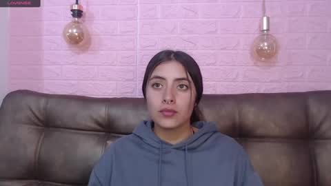 Snapshot of _emma_diamond_ chatting on March 2025 12:15:01 AM Emma online show from March 2025 12:15:01 AM