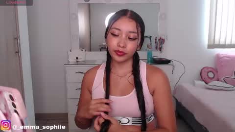 Emma Sophie online show from July 2026 06:51:02 PM