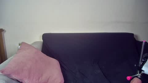 Emma Sugar online show from June 2026 03:25:01 AM