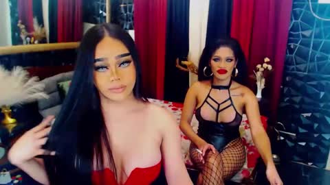 Snapshot of _empressvalerie_ chatting on January 2025 07:43:02 AM _empressvalerie_ online show from January 2025 07:43:02 AM