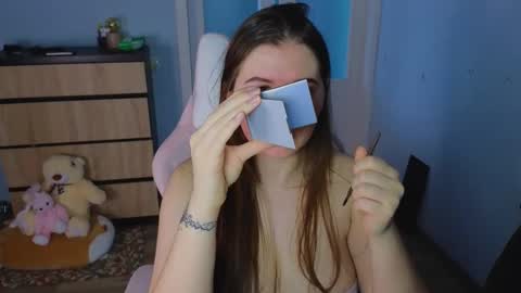 Snapshot of _enni__ chatting on February 2025 11:36:01 AM Sam online show from February 2025 11:36:01 AM