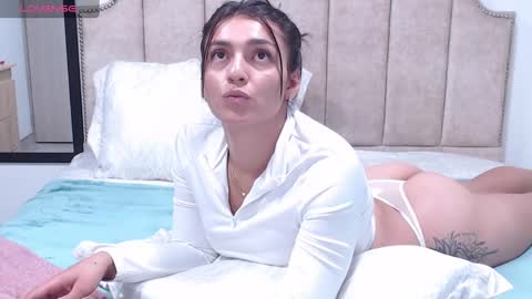 Snapshot of _ericavanderhill_ chatting on February 2025 01:13:02 AM Erica Vanderhill online show from February 2025 01:13:02 AM