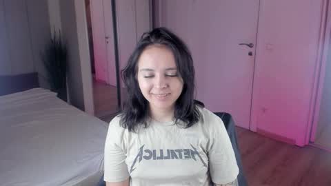 Eva Green online show from October 2025 02:19:01 PM