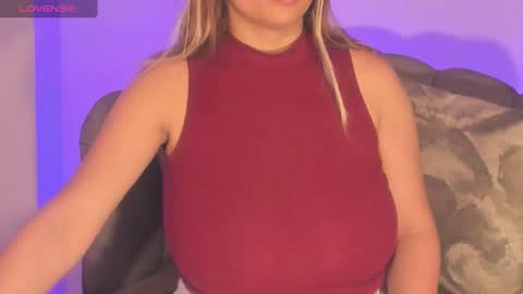 bigboobs evelyn online show from December 2024 02:57:01 AM