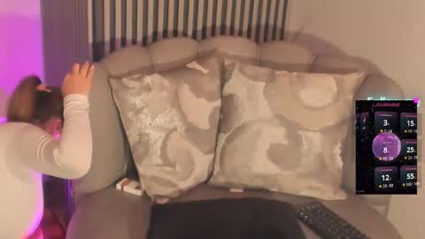 bigboobs evelyn online show from September 2025 09:48:02 PM