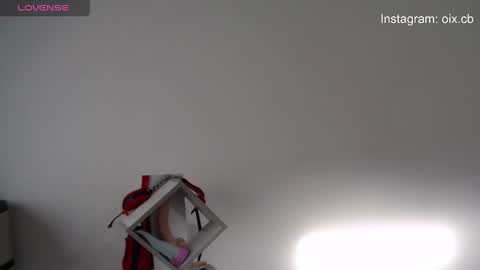  Exa help me position myself with your thumb up thanks  online show from December 2024 08:44:02 PM