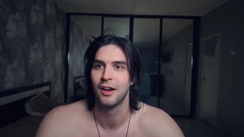 Keanu online show from December 2025 03:08:02 PM