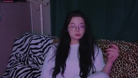 Snapshot of _favorite_ chatting on December 2025 07:41:02 PM KENDALL NATHAN MARRY RYANPVT IS OPEN online show from December 2025 07:41:02 PM