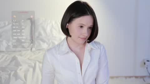 Essie  online show from January 2025 10:22:01 PM