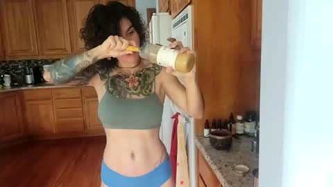 Snapshot of _frankie_rivers chatting on March 2025 09:26:02 PM Frankie Rivers allmylinks online show from March 2025 09:26:02 PM