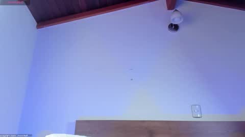 Snapshot of _fullmoon chatting on December 2025 09:10:02 PM fullmoon online show from December 2025 09:10:02 PM