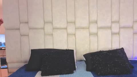 Ginger Cherry online show from October 2025 04:37:01 AM