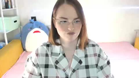 Snapshot of _gingermean_ chatting on December 2024 05:10:02 AM GingerMean online show from December 2024 05:10:02 AM