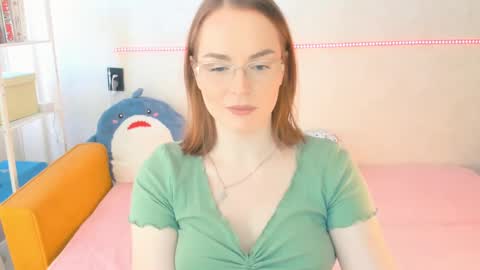 Snapshot of _gingermean_ chatting on February 2025 06:40:01 AM GingerMean online show from February 2025 06:40:01 AM
