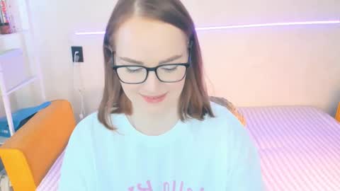 Snapshot of _gingermean_ chatting on March 2025 04:30:02 AM GingerMean online show from March 2025 04:30:02 AM