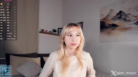 Rina online show from November 2025 07:41:02 PM