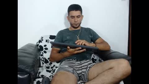 Snapshot of _grasshopper chatting on February 2026 06:16:01 PM _grasshopper online show from February 2026 06:16:01 PM