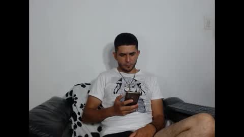 Snapshot of _grasshopper chatting on February 2026 06:22:02 AM _grasshopper online show from February 2026 06:22:02 AM