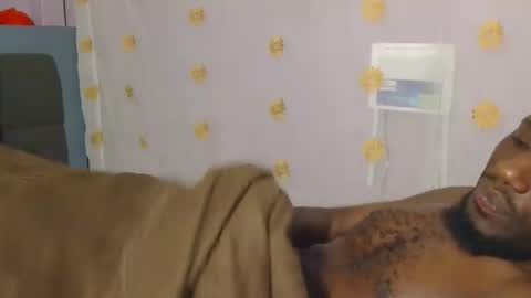 Snapshot of _hairlyboy chatting on November 2025 12:33:01 AM _hairlyboy online show from November 2025 12:33:01 AM