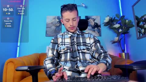 Snapshot of _hairybeard_ chatting on January 2025 04:33:02 AM Mathews online show from January 2025 04:33:02 AM