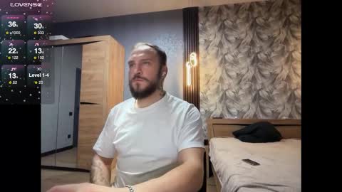 Snapshot of _hermann__ chatting on September 2025 06:02:02 PM Hermann online show from September 2025 06:02:02 PM