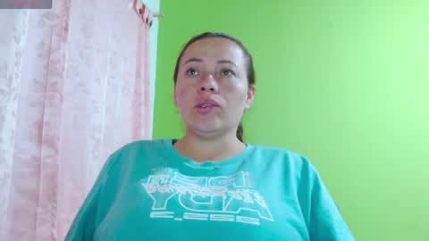 Snapshot of _honey1_ chatting on April 2026 10:26:01 AM Honey online show from April 2026 10:26:01 AM