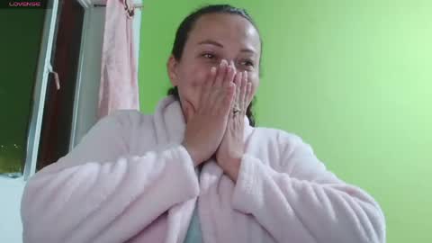 Honey online show from June 2026 02:05:02 AM