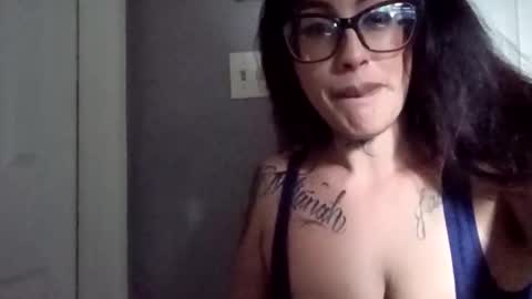Snapshot of _hott_exxxwife chatting on April 2026 12:57:01 AM YOUR FUTURE EXXXWIFE online show from April 2026 12:57:01 AM