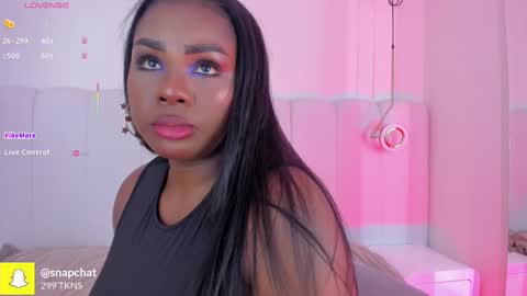 Darlis  online show from September 2025 07:26:01 PM