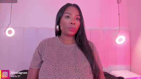 Darlis  online show from February 2026 09:13:01 PM