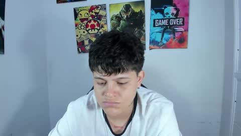 Snapshot of _ian_sweet chatting on December 2025 07:19:02 PM ian online show from December 2025 07:19:02 PM