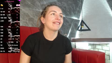 Snapshot of _isaabellaa chatting on January 2025 02:30:02 PM Isa online show from January 2025 02:30:02 PM