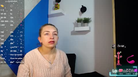 Snapshot of _isaabellaa chatting on January 2025 11:46:01 AM Isa online show from January 2025 11:46:01 AM