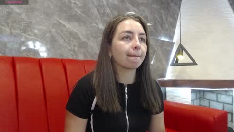 Snapshot of _isaabellaa chatting on February 2025 11:10:01 AM Isa online show from February 2025 11:10:01 AM