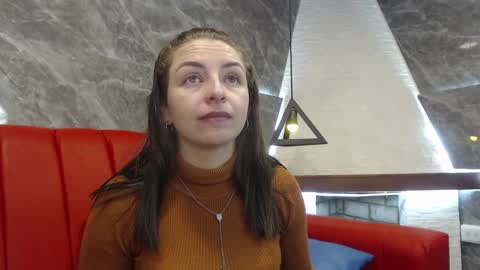 Snapshot of _isaabellaa chatting on February 2025 11:27:02 AM Isa online show from February 2025 11:27:02 AM