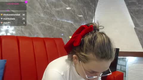 Snapshot of _isaabellaa chatting on March 2025 05:22:02 PM Isa online show from March 2025 05:22:02 PM