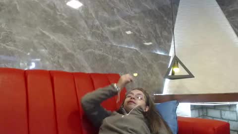 Snapshot of _isaabellaa chatting on March 2025 11:20:01 AM Isa online show from March 2025 11:20:01 AM