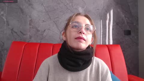 Snapshot of _isaabellaa chatting on October 2025 02:14:01 PM Isa online show from October 2025 02:14:01 PM