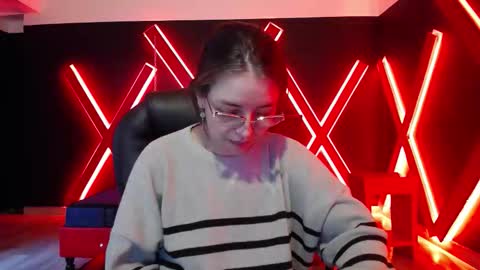 Snapshot of _isaabellaa chatting on November 2025 03:57:02 PM Isa online show from November 2025 03:57:02 PM