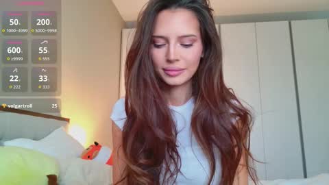 isia online show from October 2025 07:53:01 AM