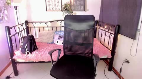 Snapshot of _ivanna11_ chatting on December 2024 01:25:02 AM Ivanna online show from December 2024 01:25:02 AM