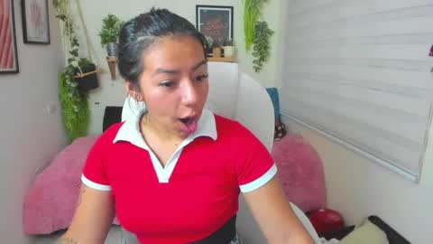 Snapshot of _ivanna11_ chatting on January 2025 06:10:01 PM Ivanna online show from January 2025 06:10:01 PM