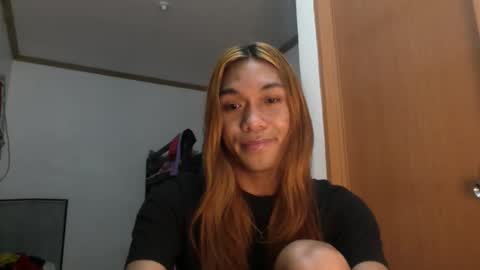 Snapshot of _iwantyourx chatting on November 2025 09:15:01 PM KIA online show from November 2025 09:15:01 PM