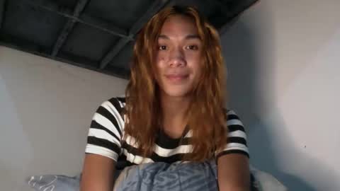 Snapshot of _iwantyourx chatting on November 2025 08:30:01 PM KIA online show from November 2025 08:30:01 PM