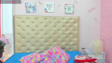 Snapshot of _jade_01 chatting on October 2025 12:03:02 PM J A D E online show from October 2025 12:03:02 PM