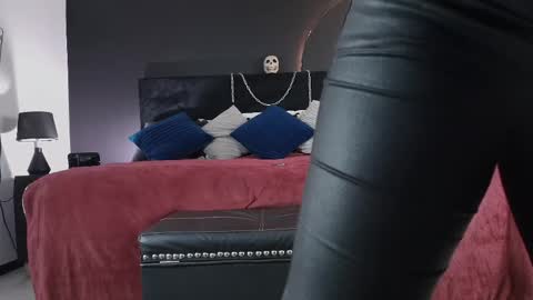 Miss Jade online show from May 2026 11:48:01 AM