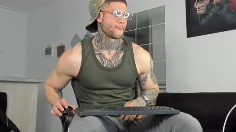 jeison online show from January 2025 10:01:01 PM