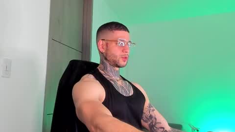 Snapshot of _jamesleandros chatting on March 2026 02:55:02 AM jeison online show from March 2026 02:55:02 AM